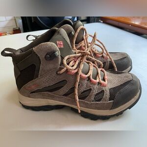 Columbia Women's Crestwood Mid Waterproof Brown Hiking Boot Sz 7.5